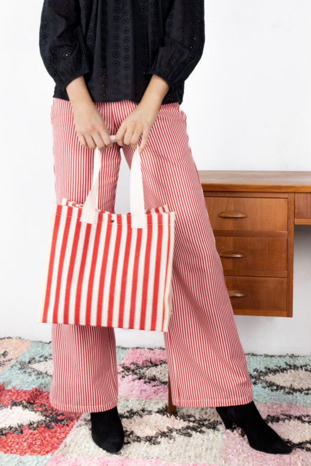 Black Colour - Bcpiper Totebag - Red Stripe Tasker 