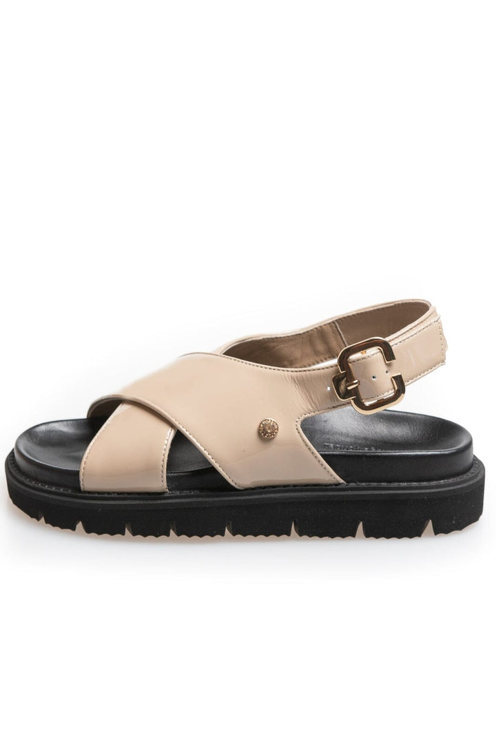 Copenhagen Shoes - Summertime Patent - 1209 Nude W/Black Sole Sandaler 