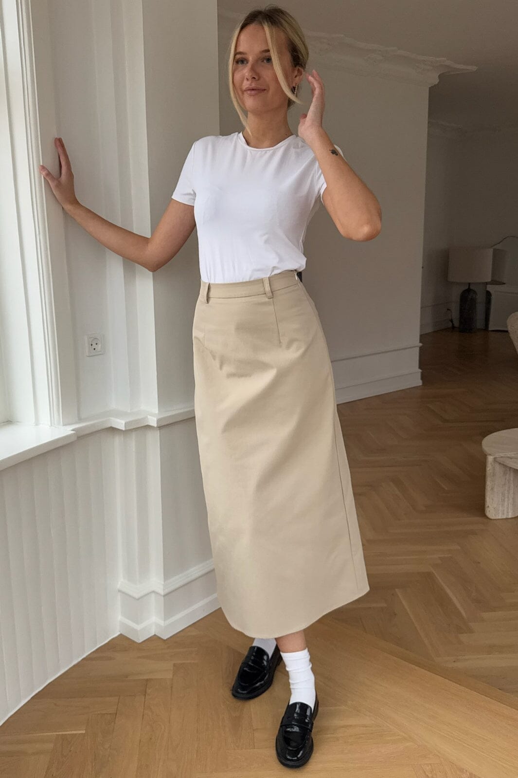 BYIC - Karmenic Midi Skirt A23762 - Beige