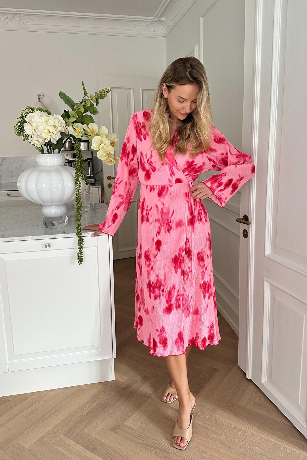 BYIC - Ofeliaic Long Wrap Dress - apfp Abstract Pink Flower Print