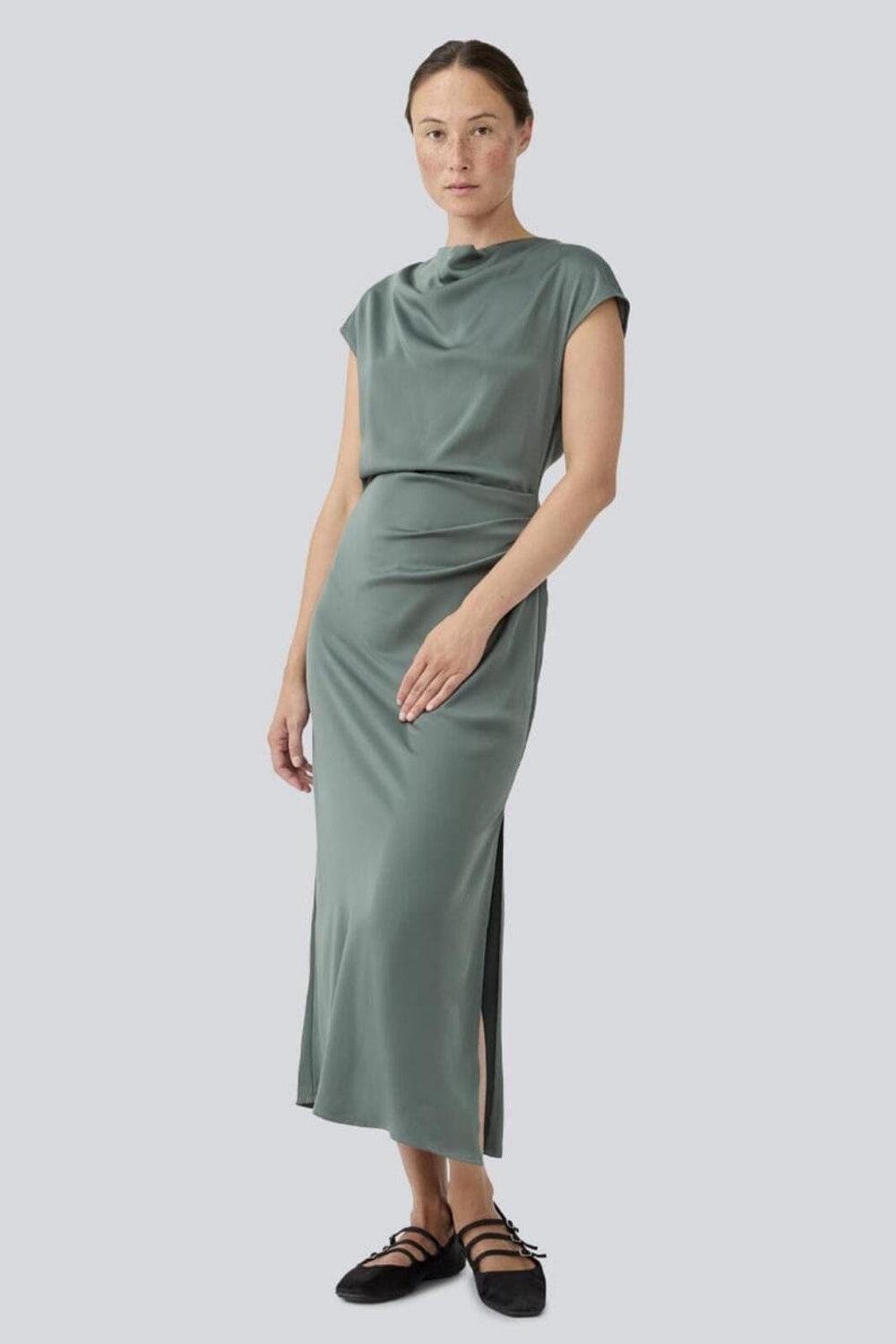 Modström - Tailormd Dress 58386 - 2196 - Balsam Green