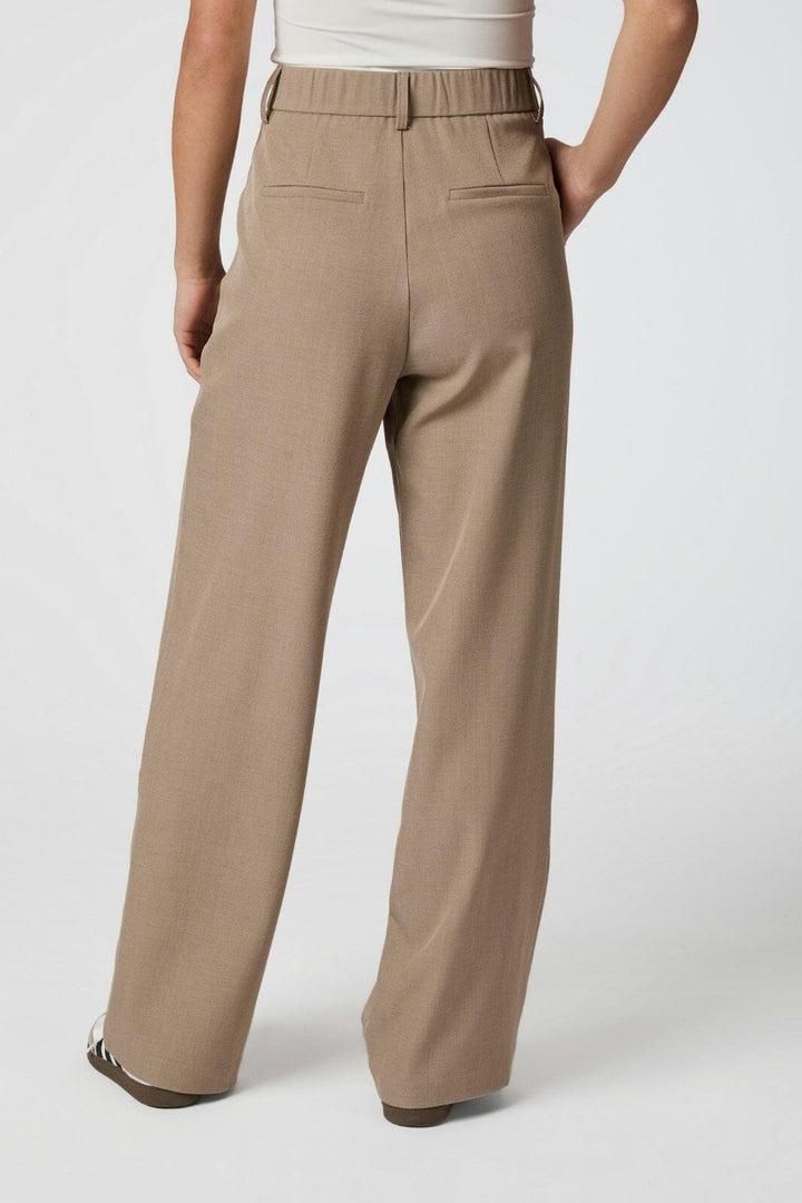 Neo Noir - Emmett Structure Pants 165357 - 811 - Dark Taupe