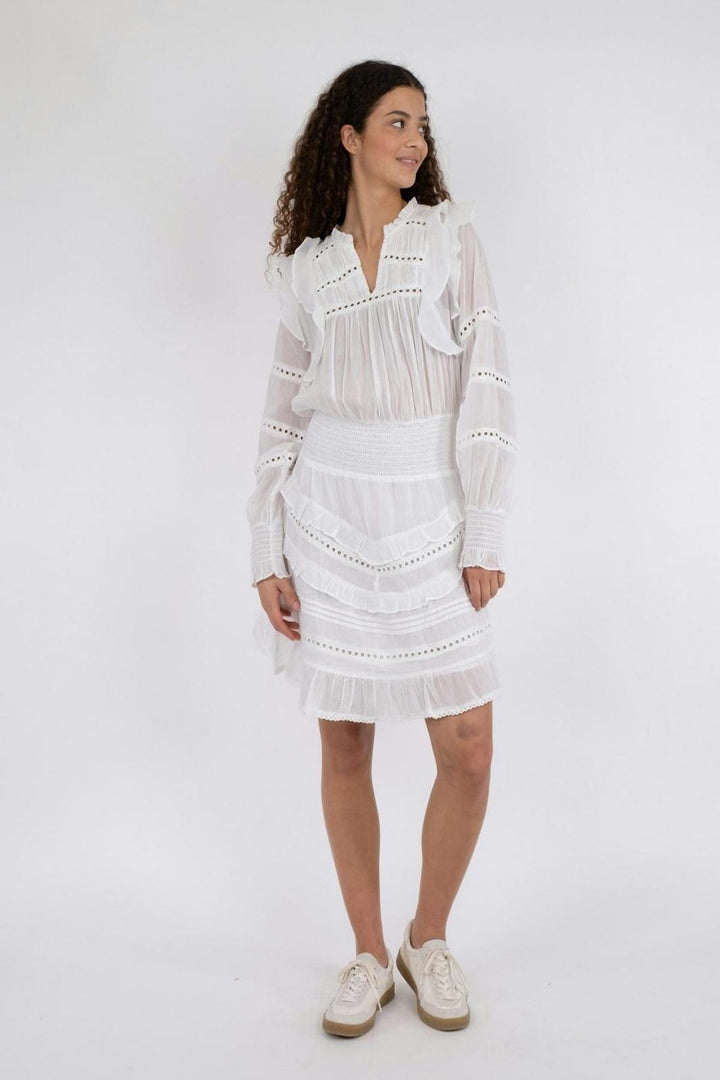 Forudbestilling - Neo Noir - Harmoni S Voile Dress - White Kjoler 