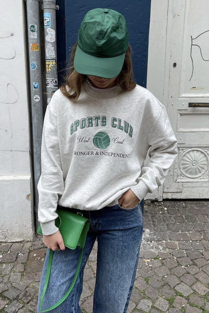 Forudbestilling - Pieces - Pcarina Ls O-Neck Sweatshirt - 4756907 Light Grey Melange Green Embroidery Sweatshirts 