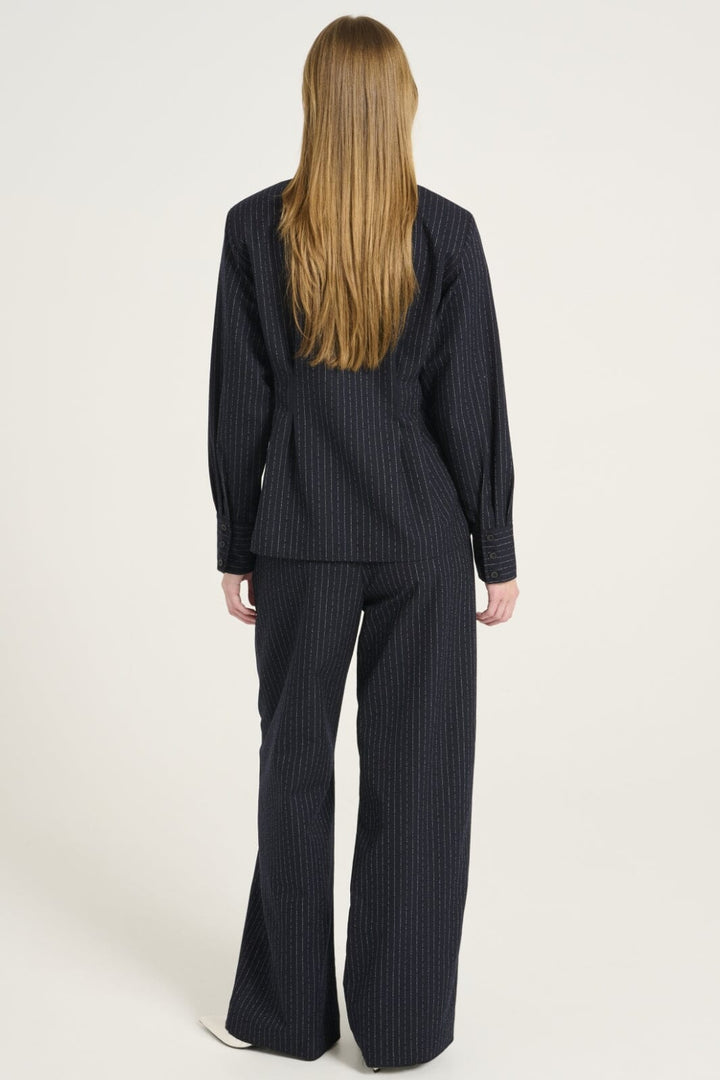 Gestuz - Daciagz Shirt 10909739 - 106862 - Dark Navy Pinstripe