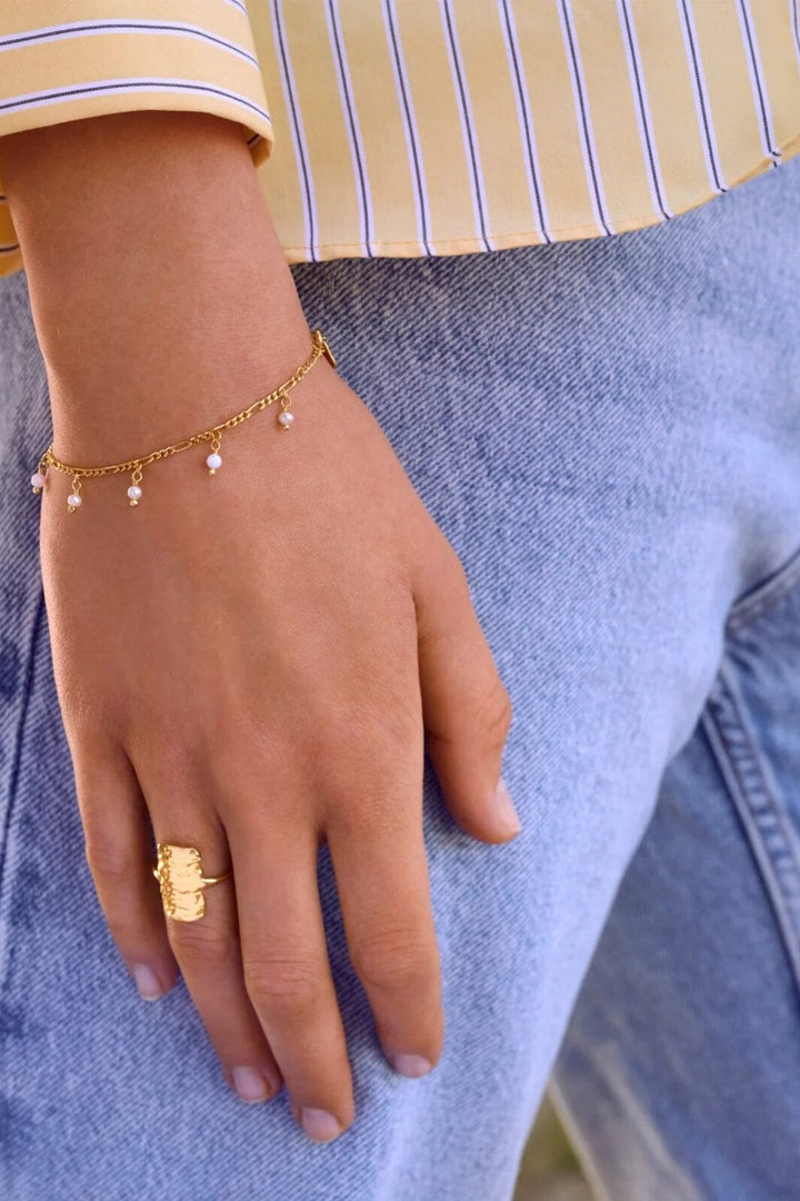 Maanesten - Lula White Bracelet - Coated With 18k Gold.