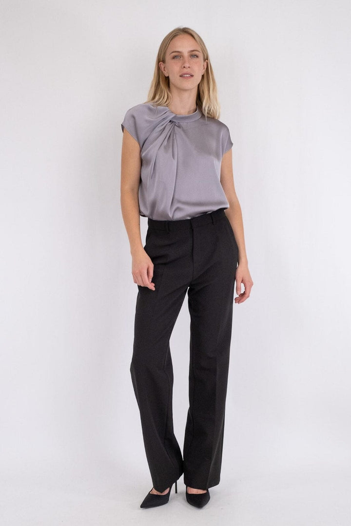 Neo Noir - Fleur Drapy Satin Blouse - 130 Grey Bluser 