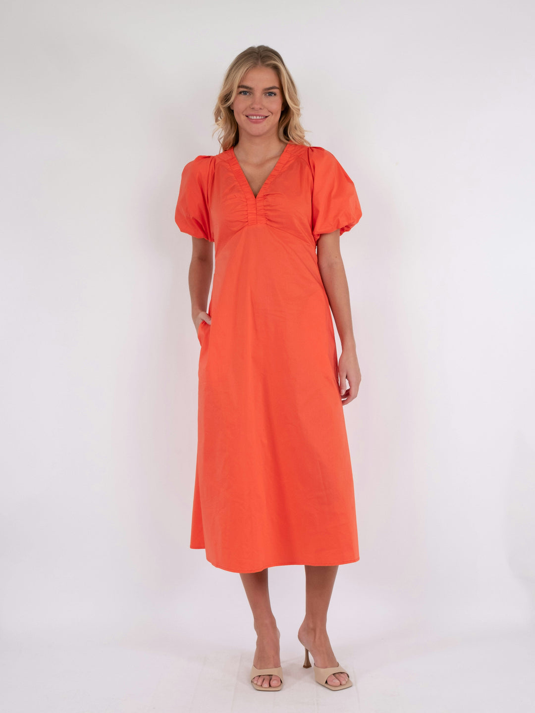 Neo Noir - Illana Poplin Dress - Coral