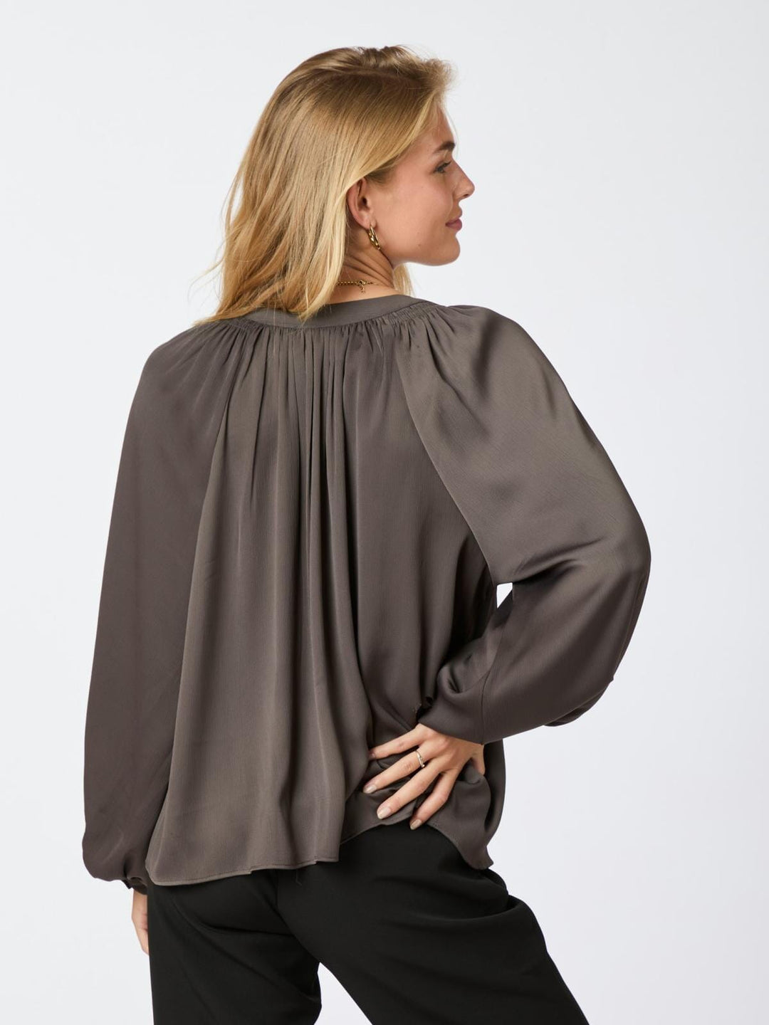 Neo Noir - Kirsty Structure Blouse - Brown Skjorter 