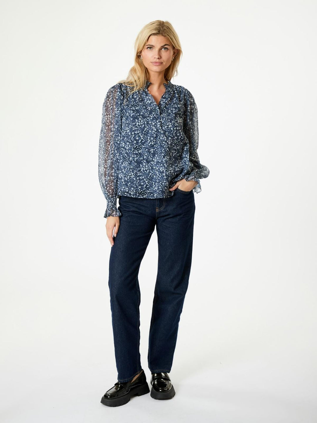 Neo Noir - Leia Flower Graphic Blouse - Navy Skjorter 