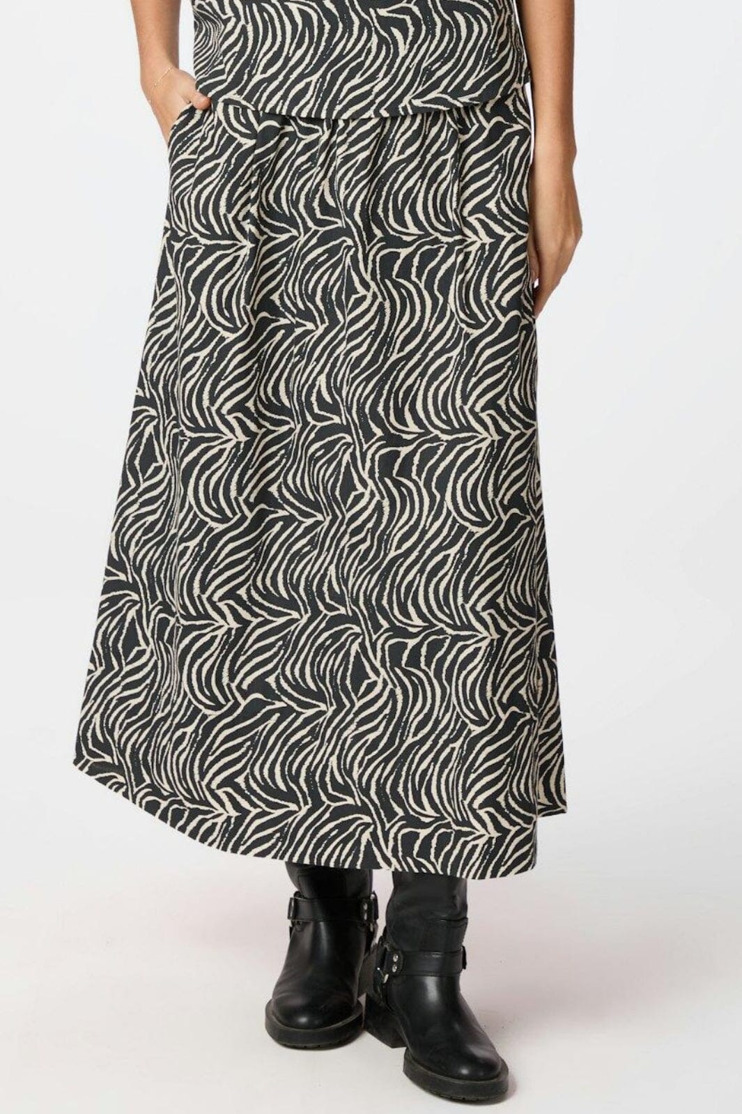 Neo Noir - Yara Zebra Long Skirt 164709 - 100 - Black