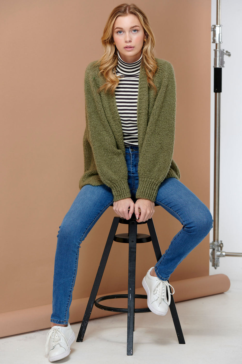 Noella - Fora Knit Cardigan - Army Cardigans 