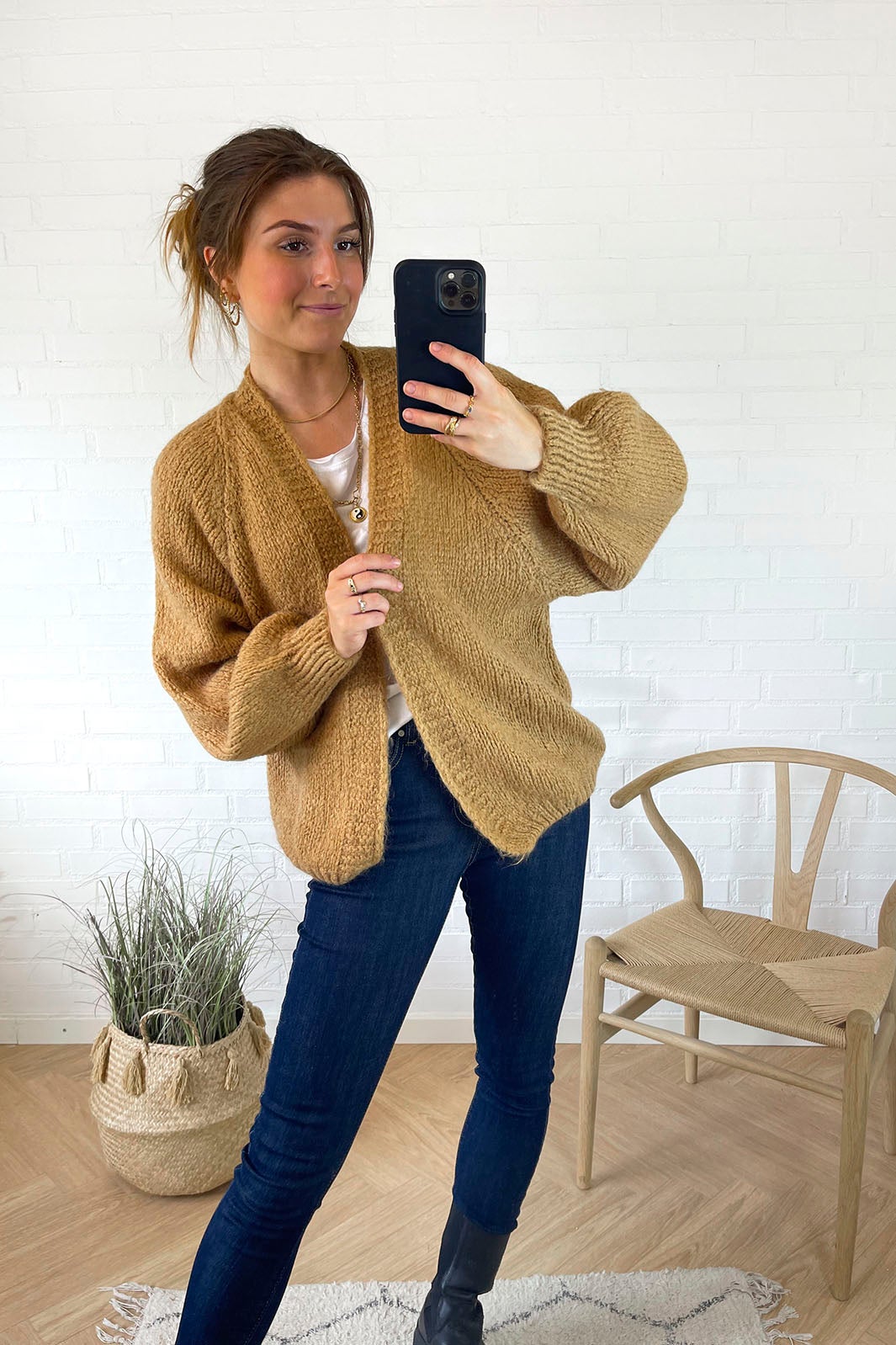 Noella - Fora Knit Cardigan - Camel Cardigans 