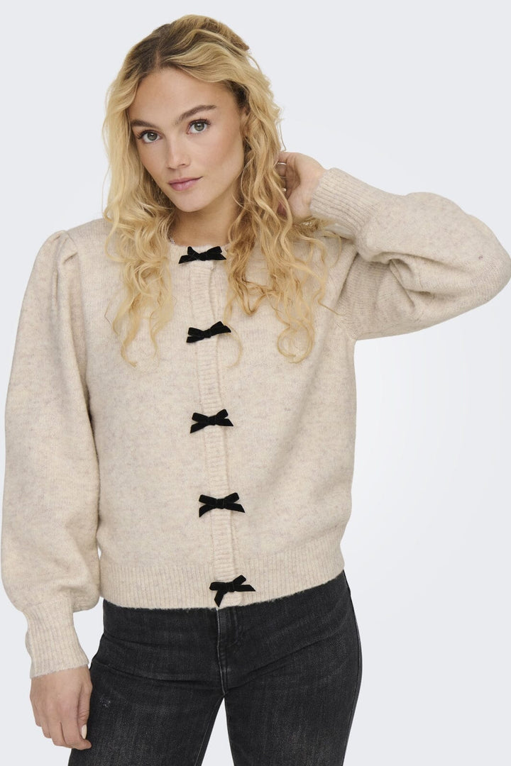 Only - Onlbunny Life Bow Ls Cardigan Knt 15344241 - 4707218 - Whitecap Gray Black Bow Buttons