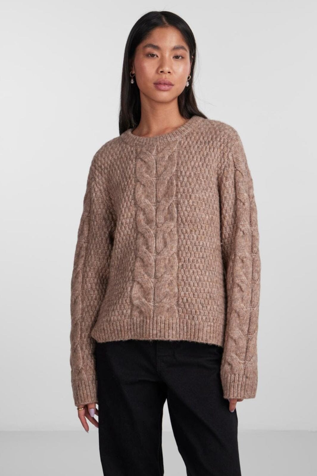 Pieces - Pcnina Ls O-Neck Knit - 4257616 Fossil Strikbluser 