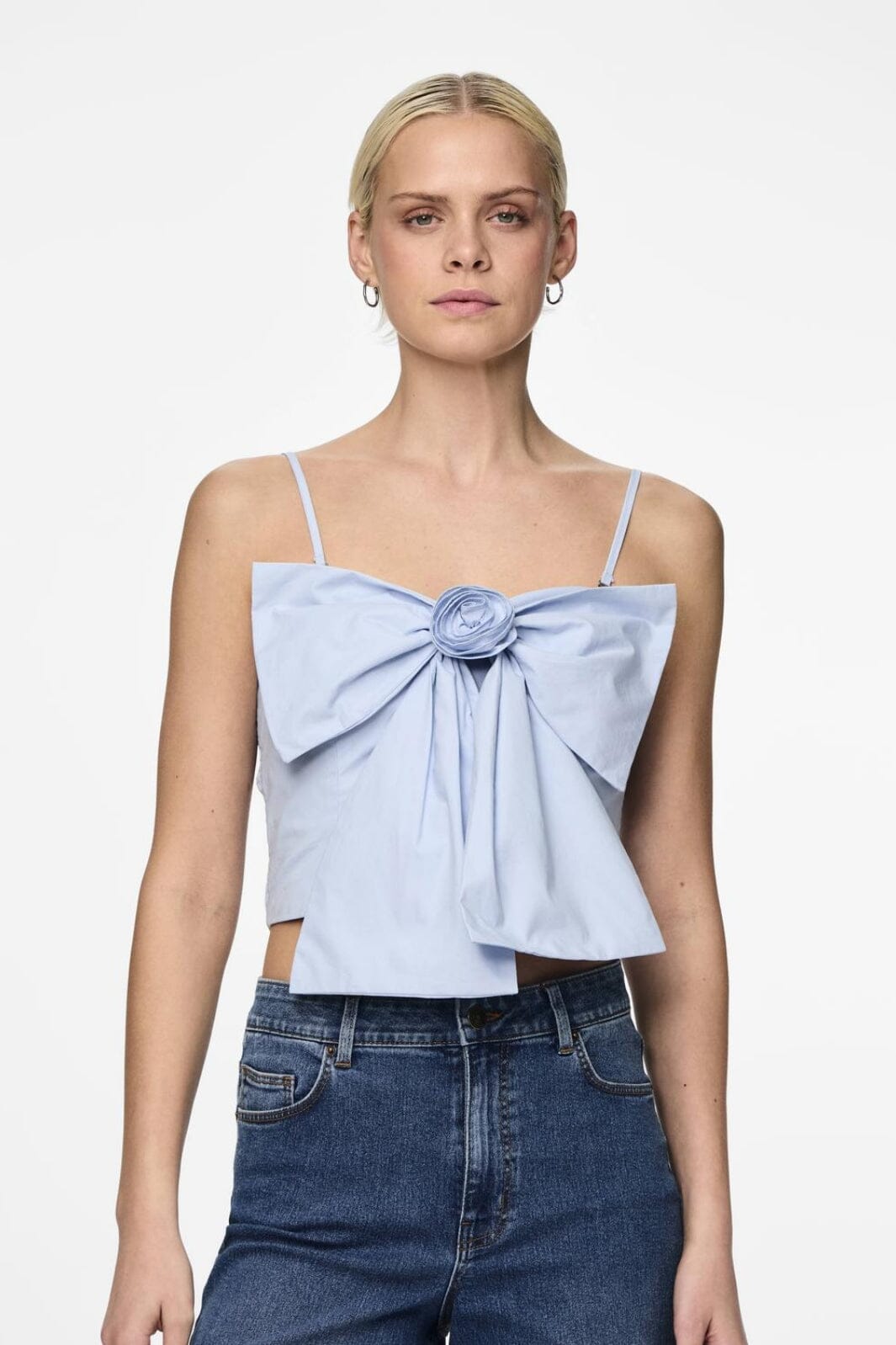 Pieces - Pcsofia Strap Bow Crop Top - 4666330 Nantucket Breeze Toppe 