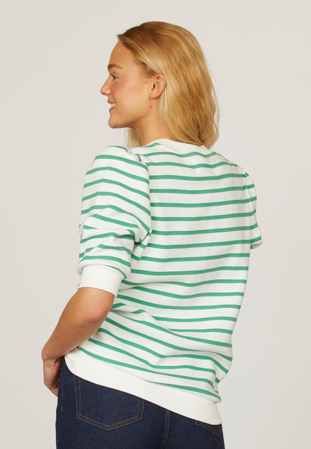 Sisters Point - N.Peva-Puff.Ss1 - 833 Cream/Light Jade Sweatshirts 