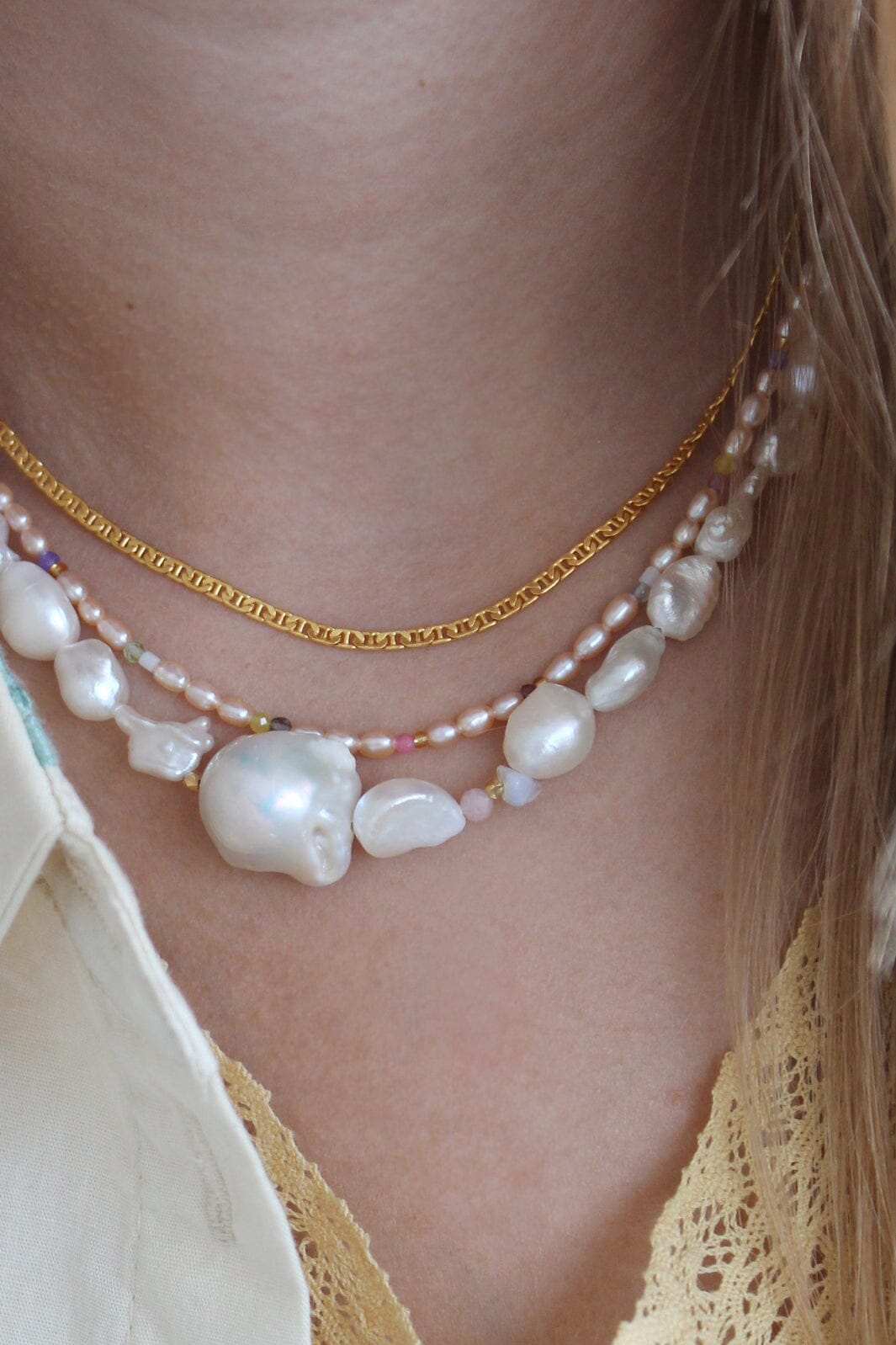 Stine A - Chunky Glamour Pearl Necklace - White & Rose - 2049-02-Os Halskæder 