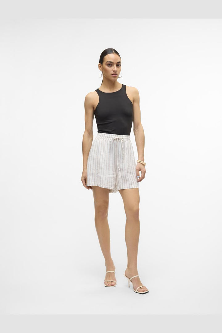 Vero Moda - Vmlinn Shorts - 4520681 Snow White Olga Moon Rock